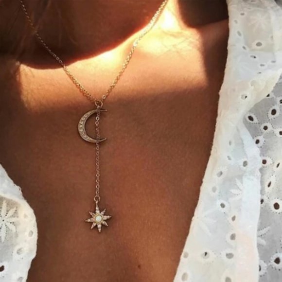 Dainty Moon and Sun Lariat Necklace